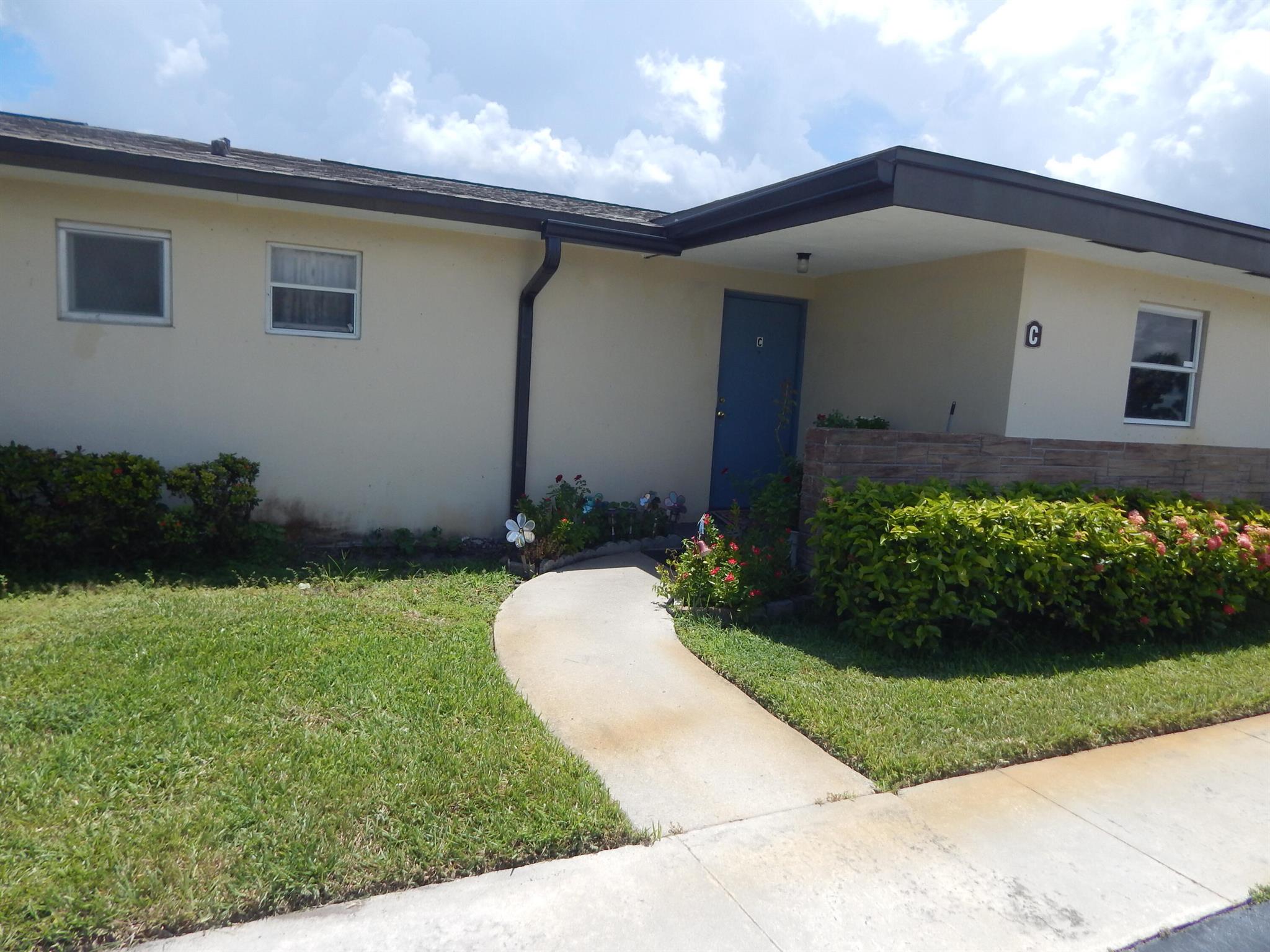 Very nice 1/1 Condo/Villa in desirable Ashley, Cresthaven, West Palm Beach.Very close to the Clubhouse, grocery store, bus stop, 2 block from commercial Military Trail, 15 to 20 minutes from the beaches. updated shower in the bathroom for elderly safety. As per seller everything is working well.New Roof in 2020 and painted outside in 2025 as per seller.Make an offer!