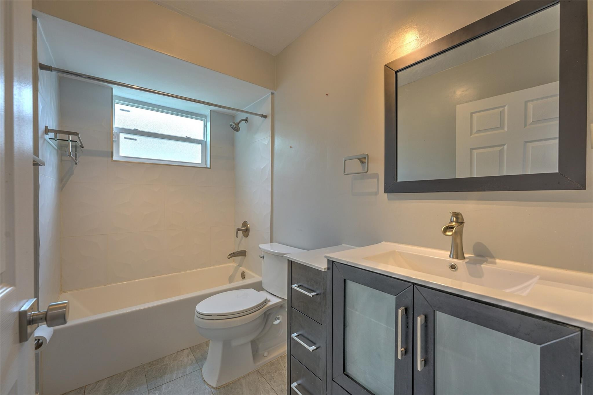 Sunrise Golf Village Sec - Residential