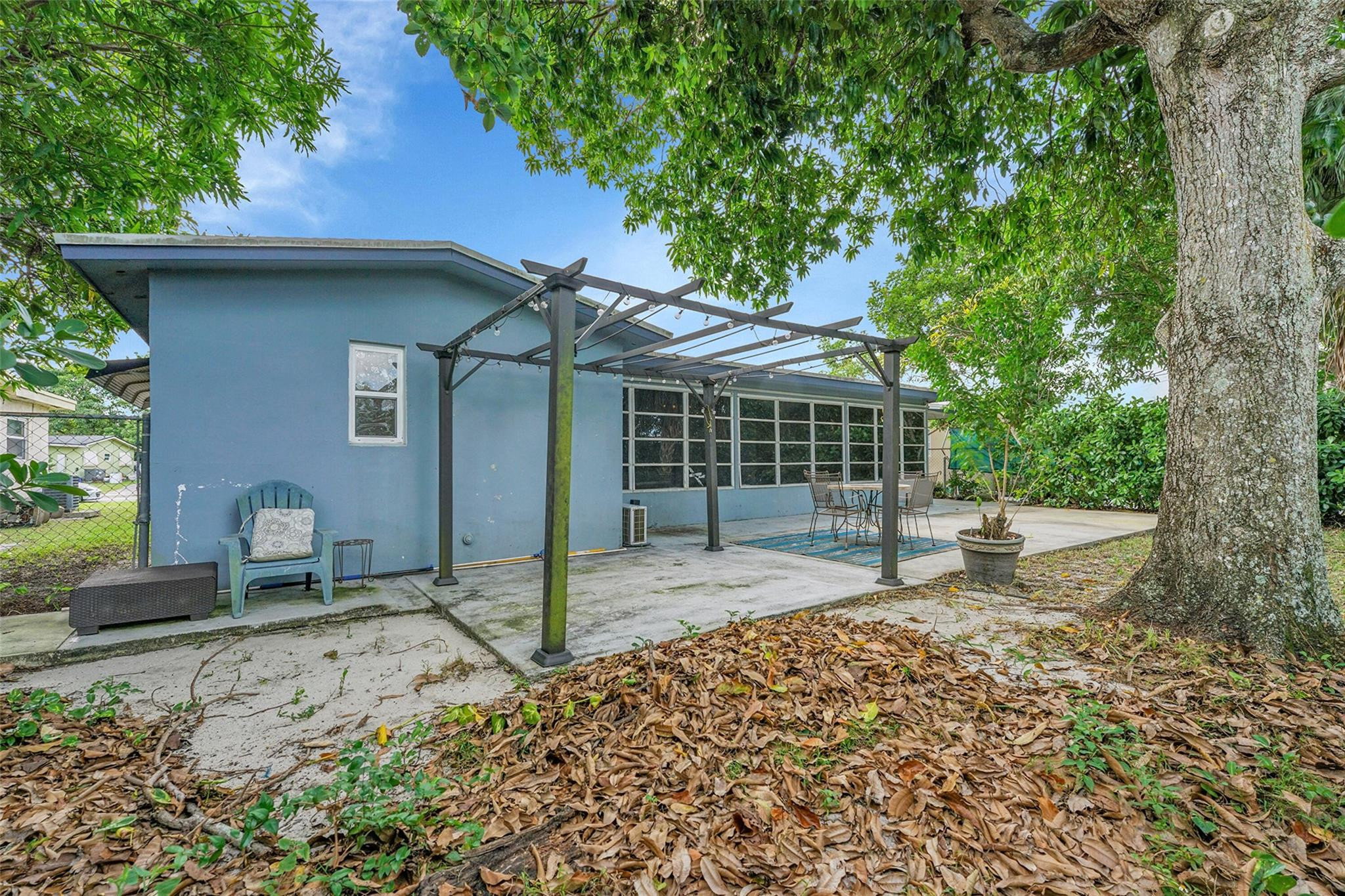 Sunrise Golf Village Sec - Residential