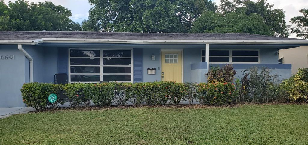 Photo of 6501 NW 24th Ct, Sunrise, FL 33313 (MLS # F10533550)