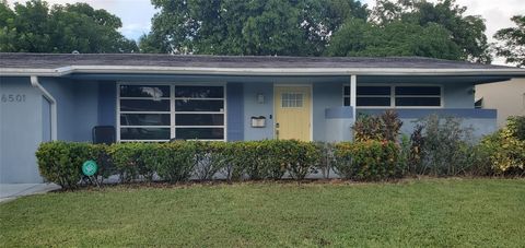 6501 NW 24th Ct Sunrise FL 33313