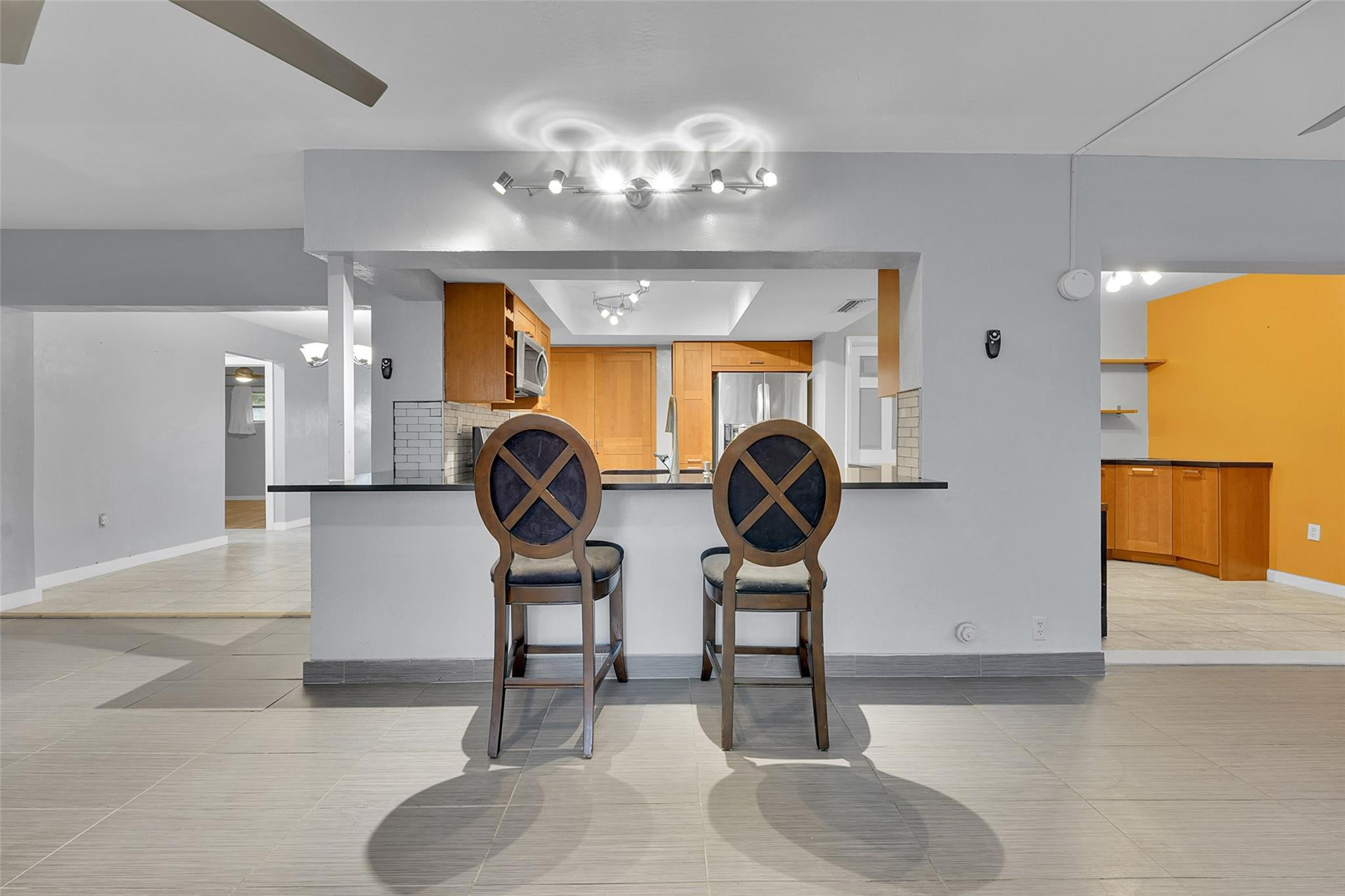 Sunrise Golf Village Sec - Residential