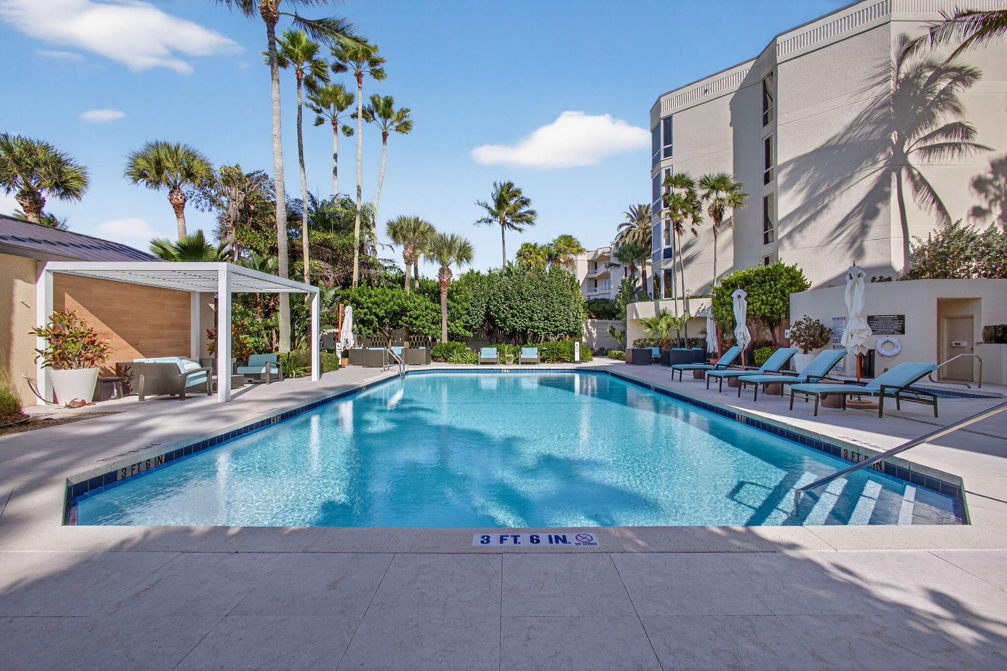 Stuart, Florida, 34996, United States, 3 Bedrooms Bedrooms, ,3 BathroomsBathrooms,Residential,Active,1990282