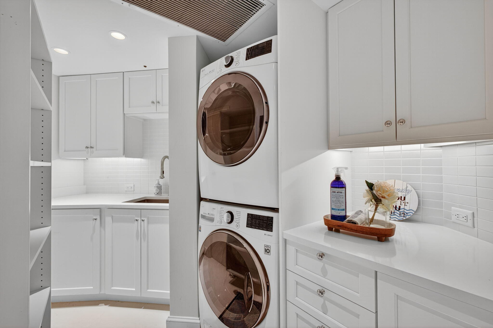 Sailfish Point - Residential