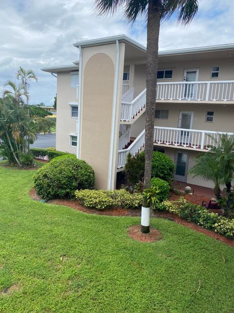 Photo of 2856 S Garden Drive S #201, Lake Worth, FL 33461 (MLS # R11121086)