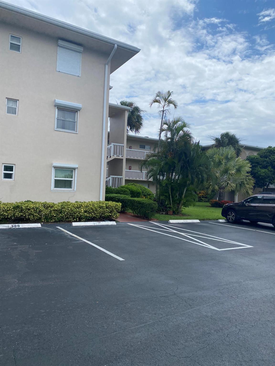 LAKE CLARKE GARDENS CONDO - Residential