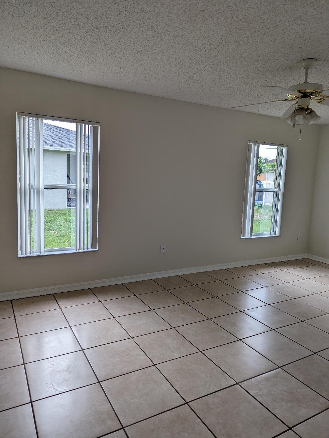 PORT ST LUCIE SECTION 15 - Residential Lease
