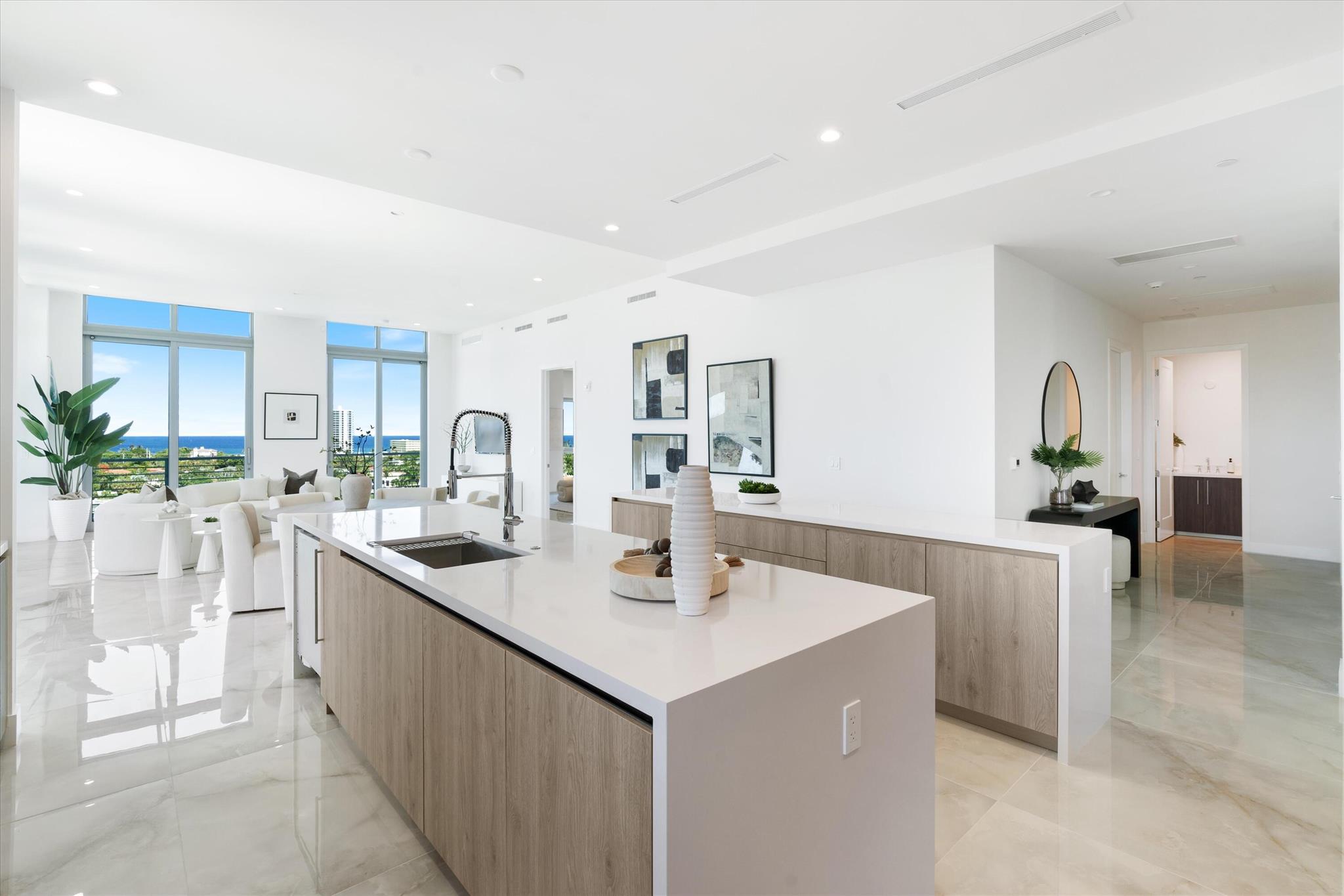 ROYAL PALM RESIDENCES CON - Residential