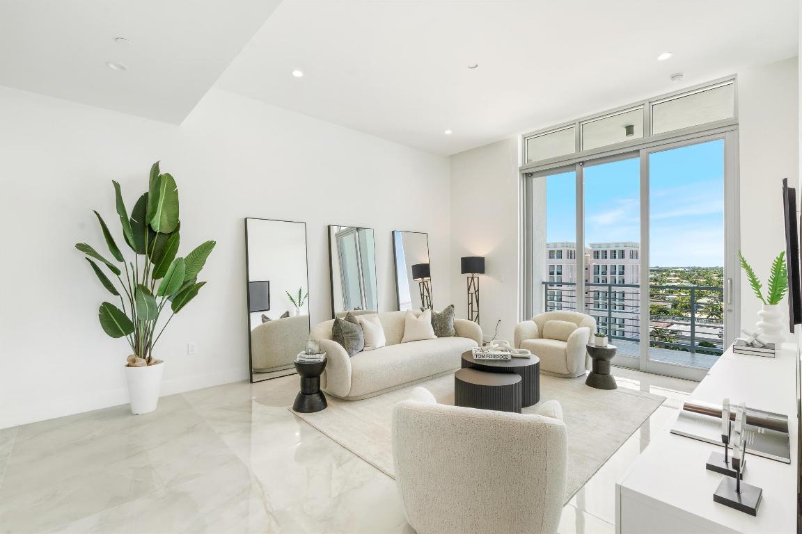 ROYAL PALM RESIDENCES CONDO - Residential