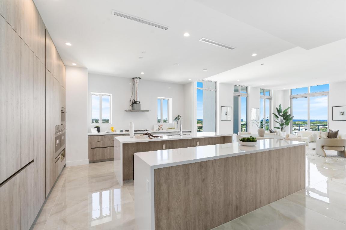 ROYAL PALM RESIDENCES CONDO - Residential