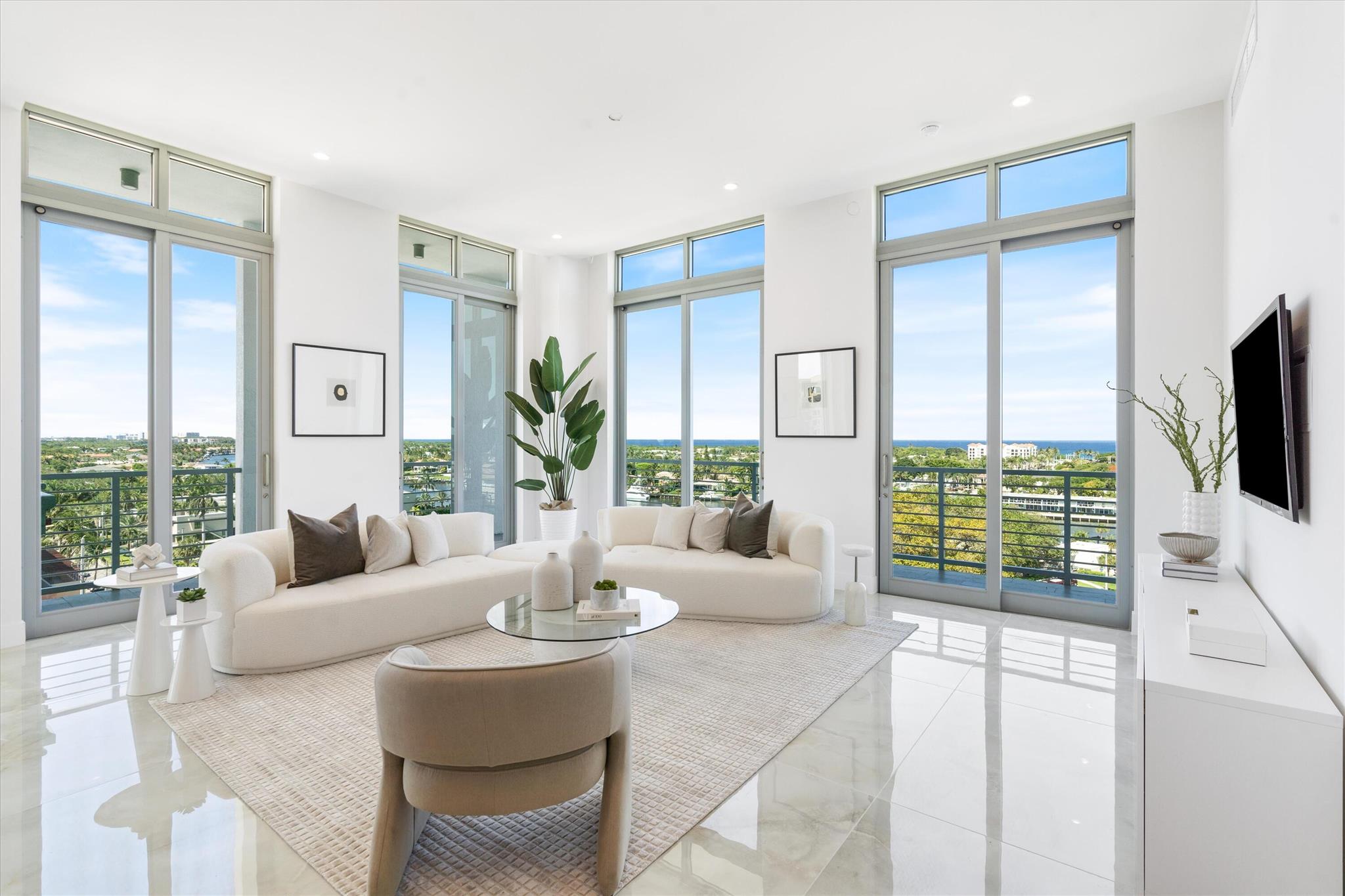 ROYAL PALM RESIDENCES CON - Residential