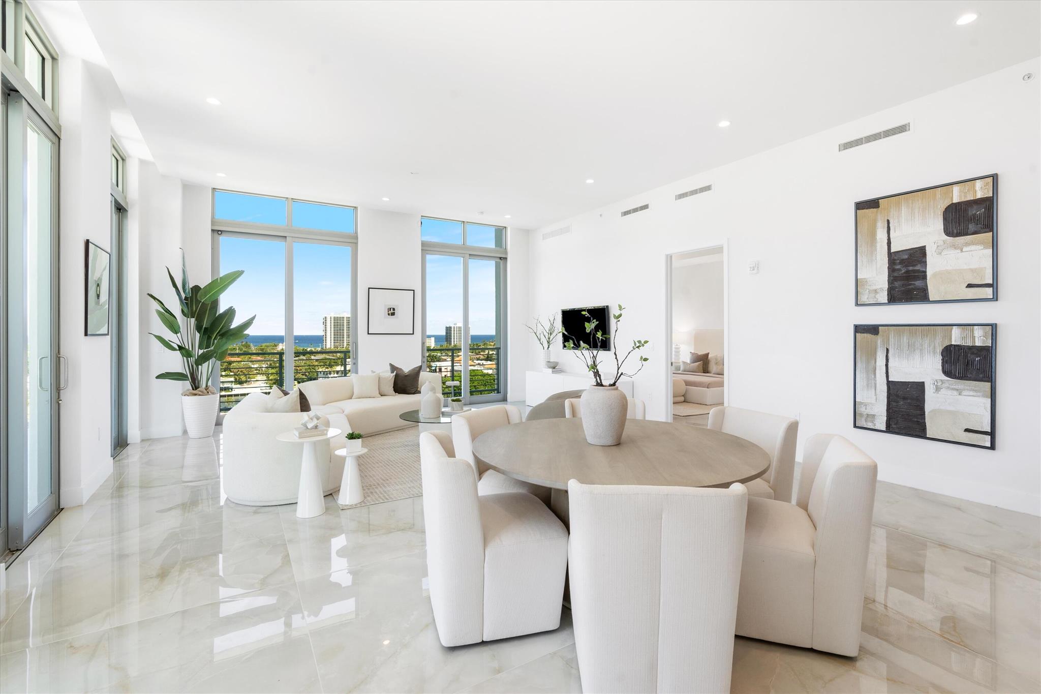 ROYAL PALM RESIDENCES CON - Residential