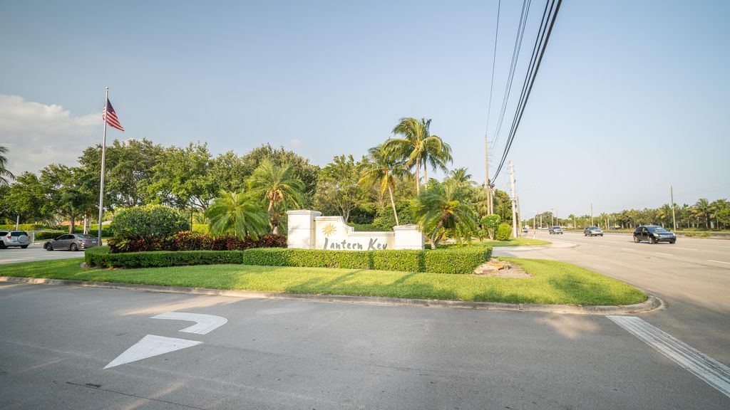 Photo of 4961 Simonton St, Lake Worth, FL 33463 (MLS # R10988427)