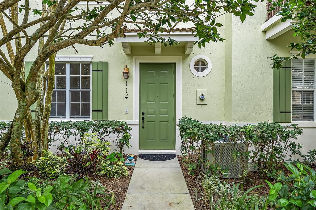 Photo of 114 Osceola Lane, Jupiter, FL 33458 (MLS # R10777542)