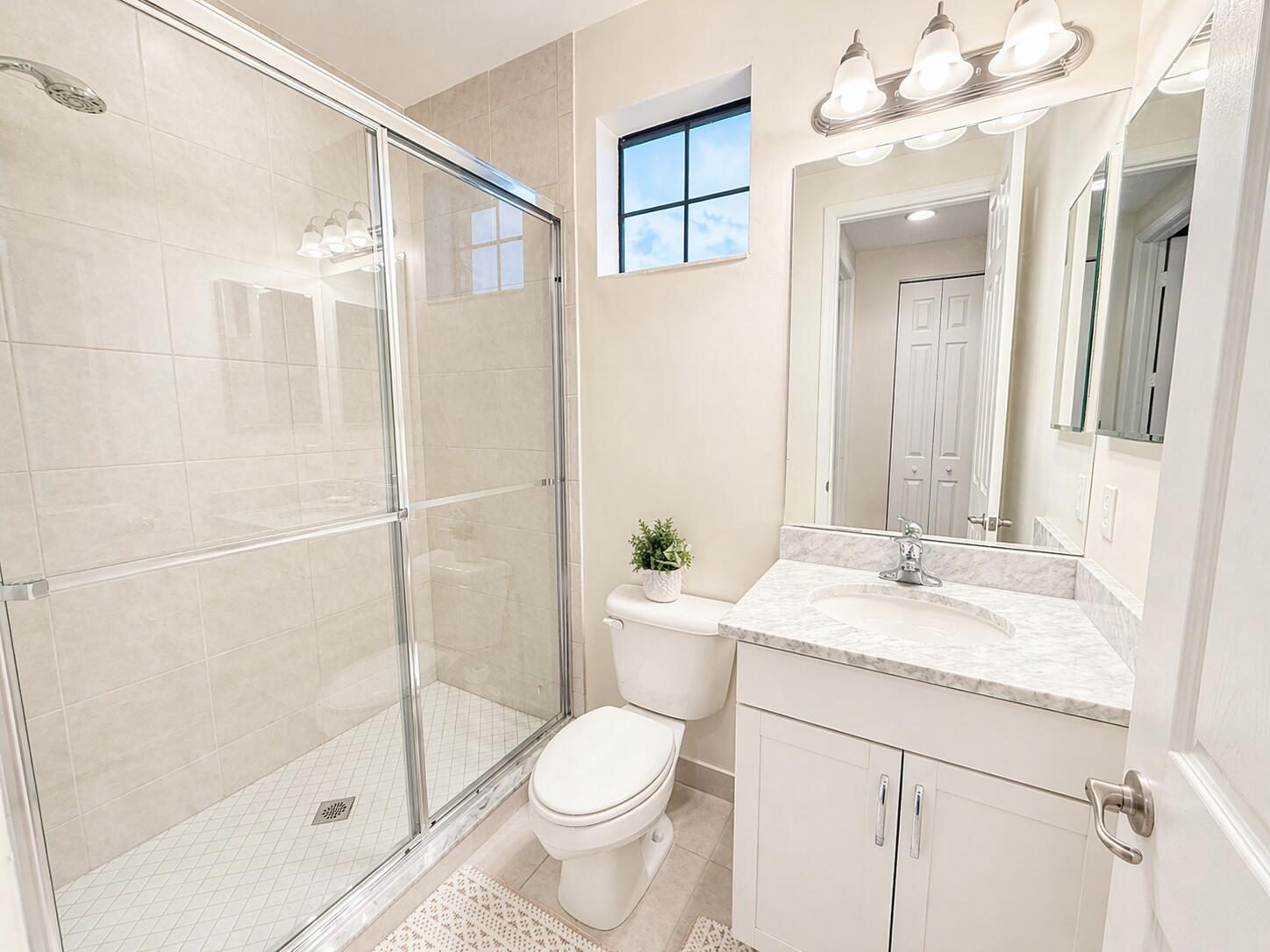 BOTANICA LAKES - Residential