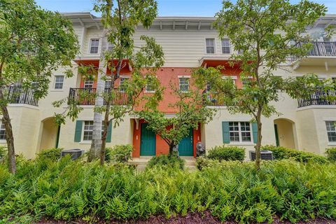 617 SW 2nd Drive Pompano Beach FL 33060