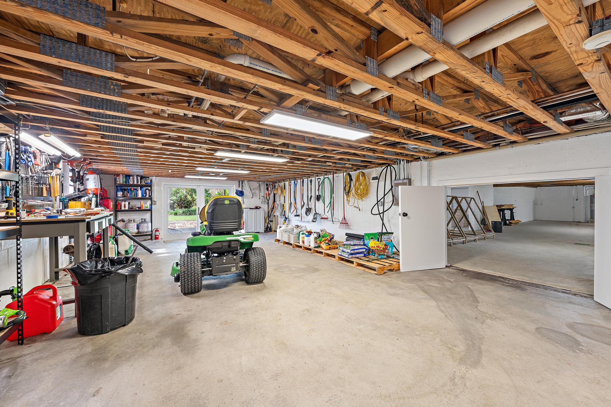 Island Country Estates - Residential