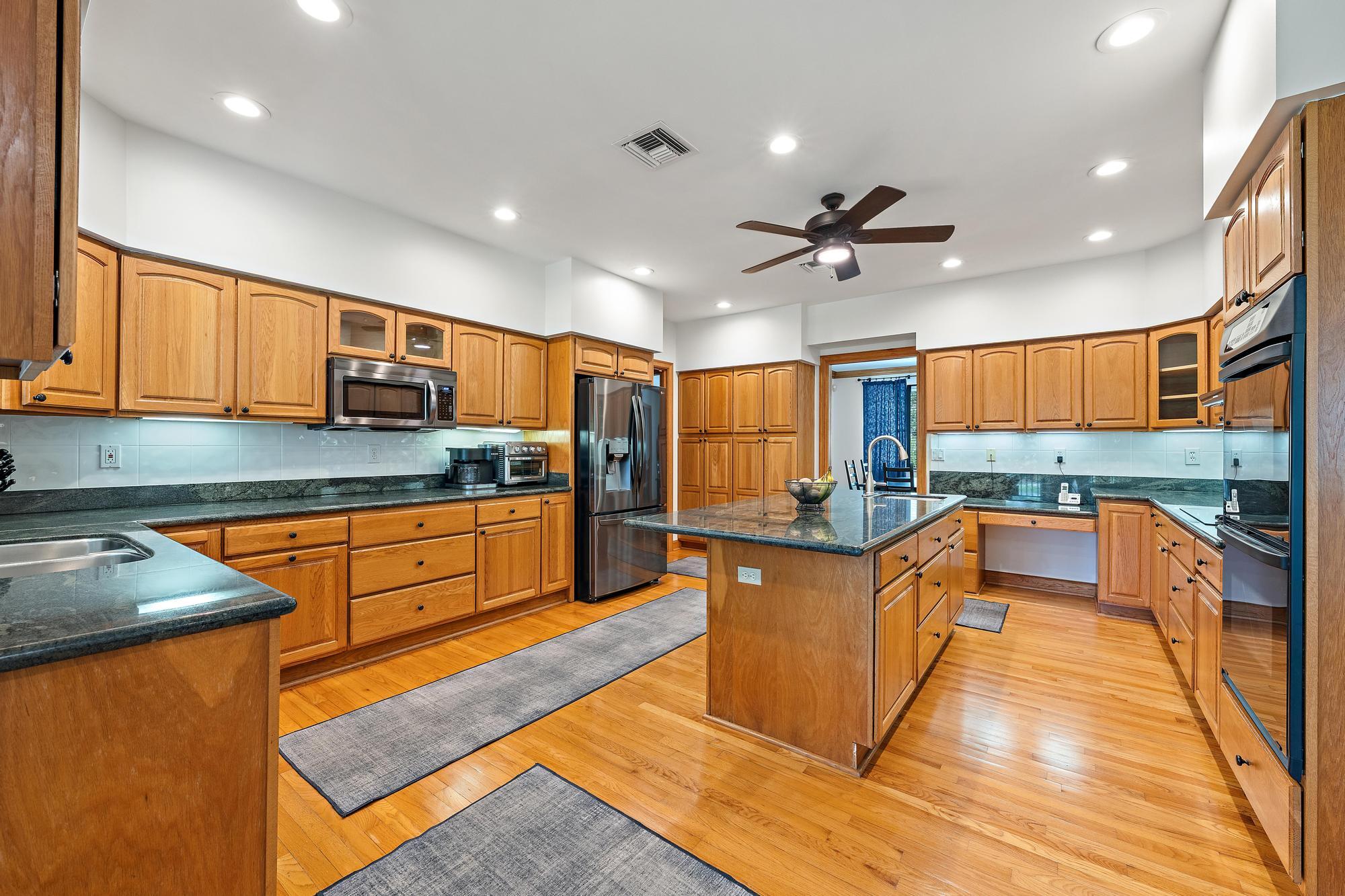 Island Country Estates - Residential