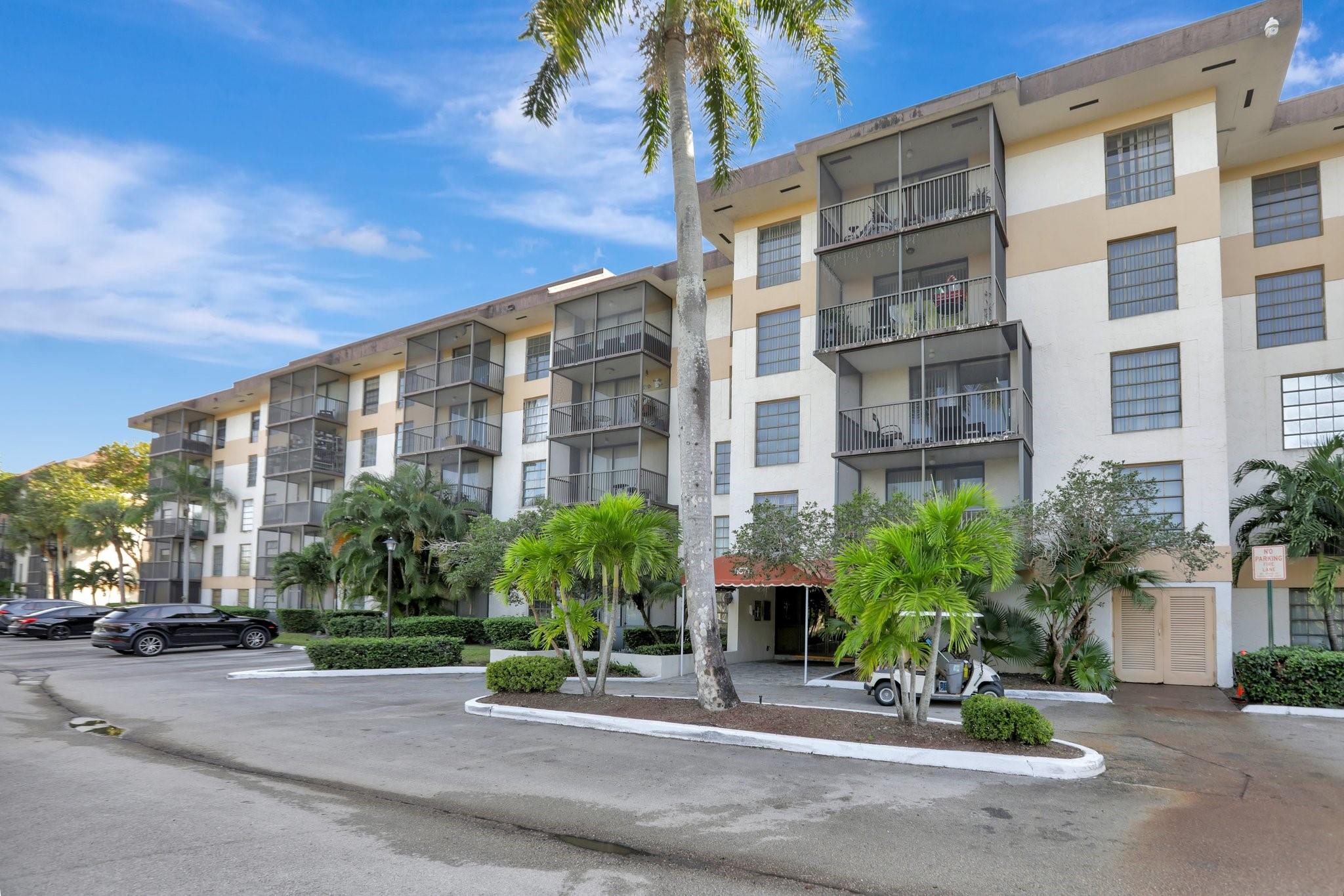 INVERWOOD CONDO - Residential