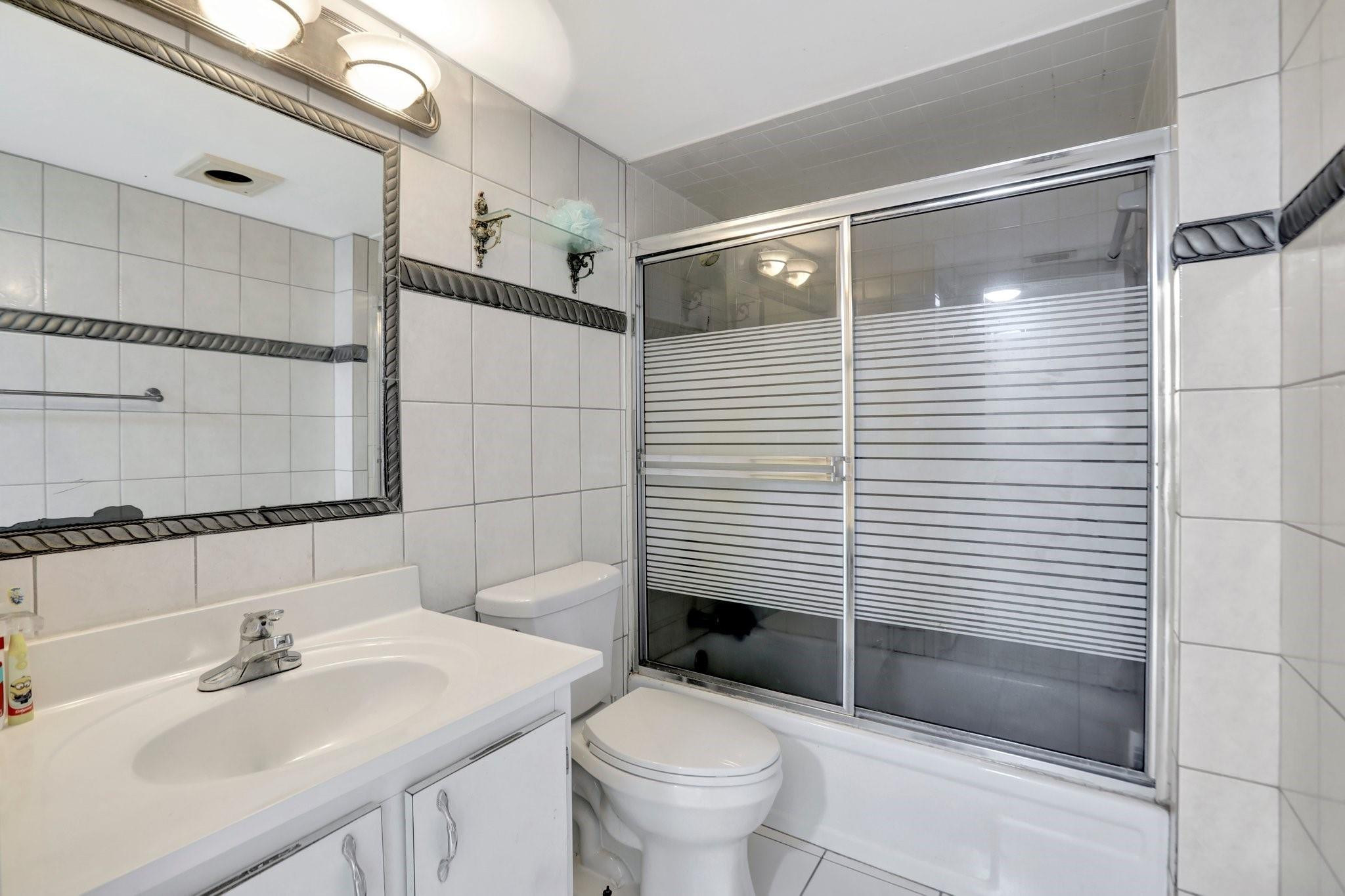 INVERWOOD CONDO - Residential