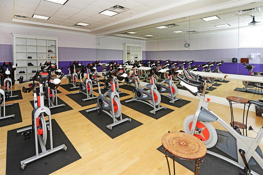 THE OAKS - Residential