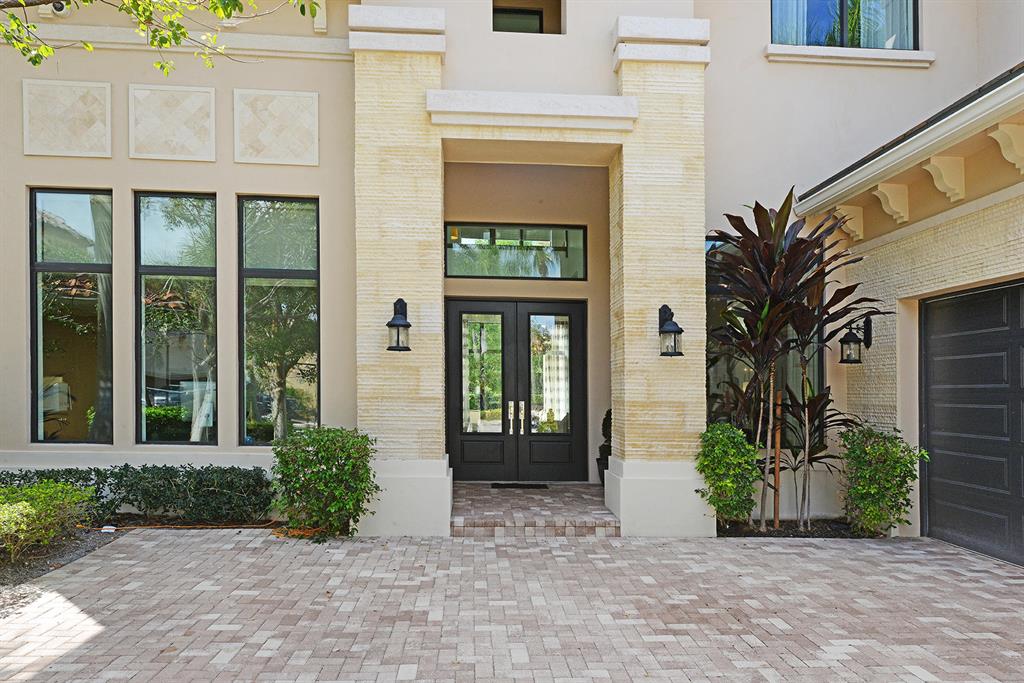 THE OAKS - Residential