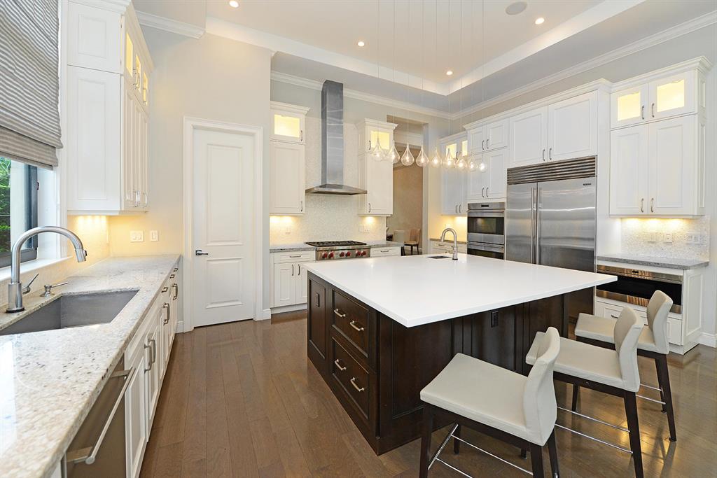 THE OAKS - Residential