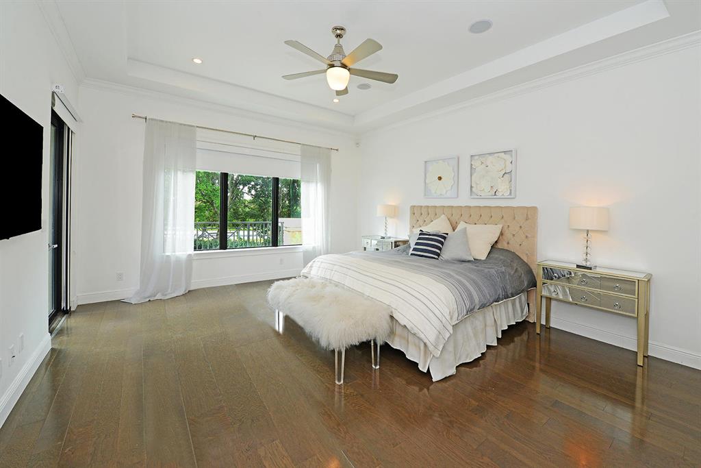 THE OAKS - Residential