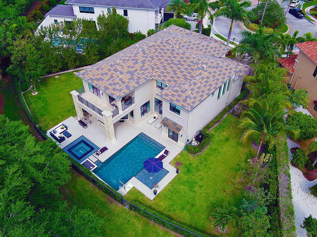 THE OAKS - Residential