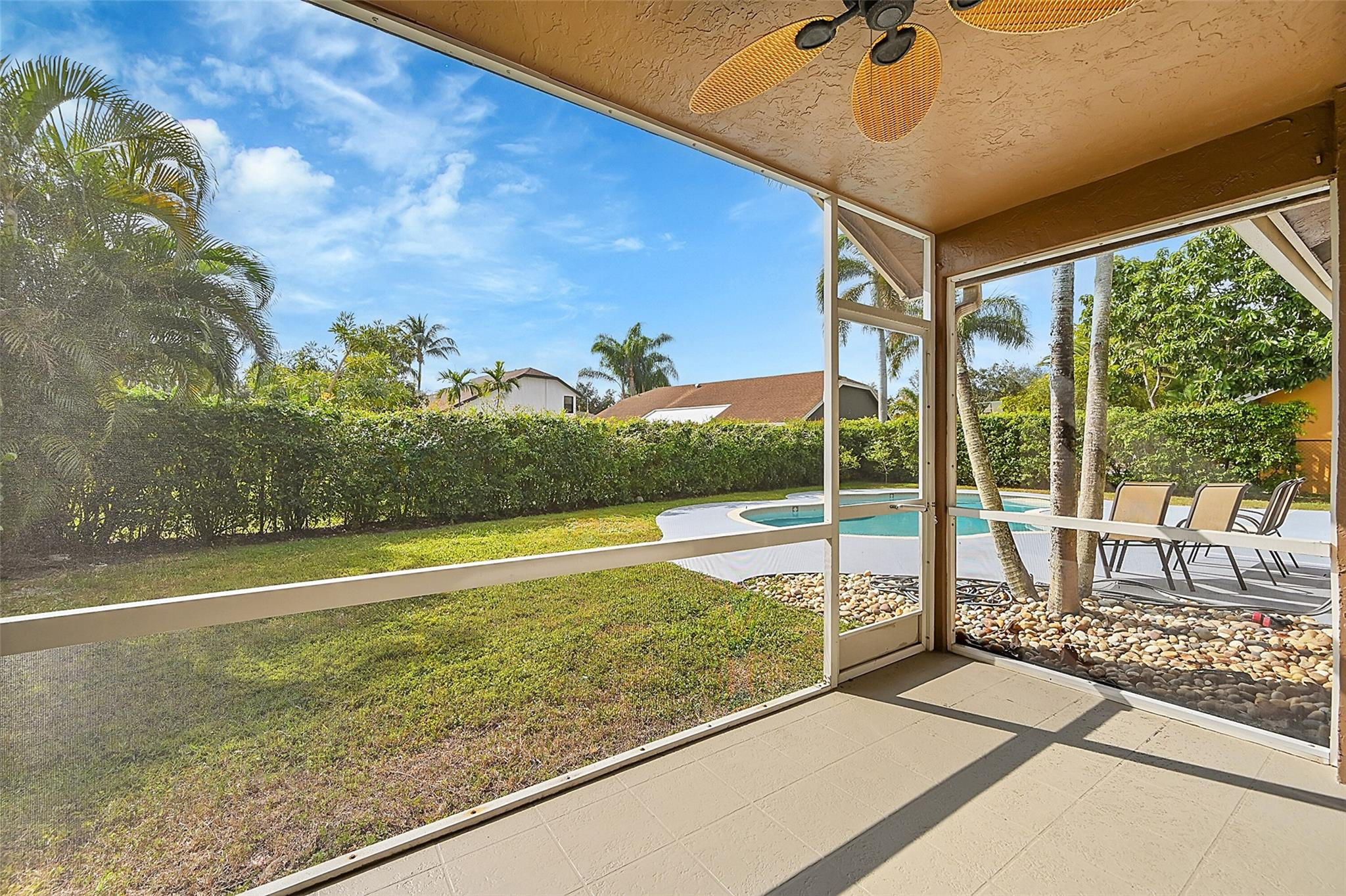 WINSTON PARK - Residential Lease