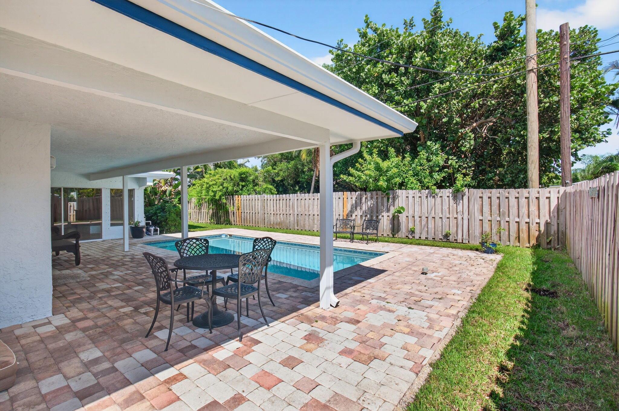 NORTH PALM BEACH VILLAGE - Residential