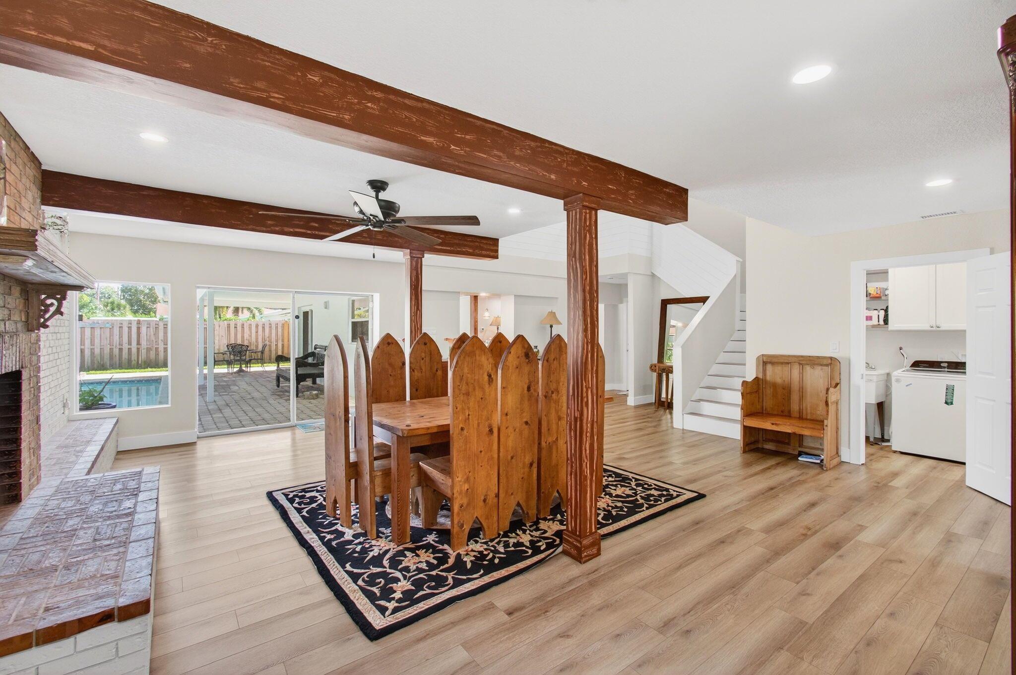NORTH PALM BEACH VILLAGE - Residential