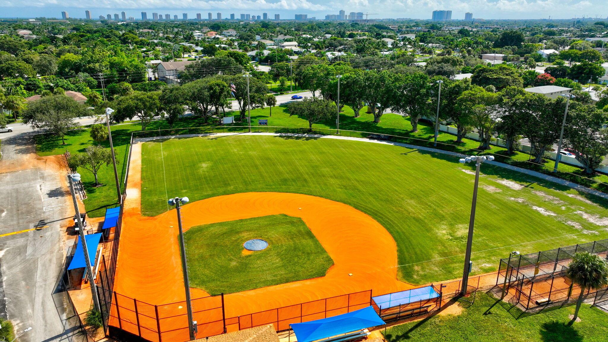NORTH PALM BEACH VILLAGE - Residential