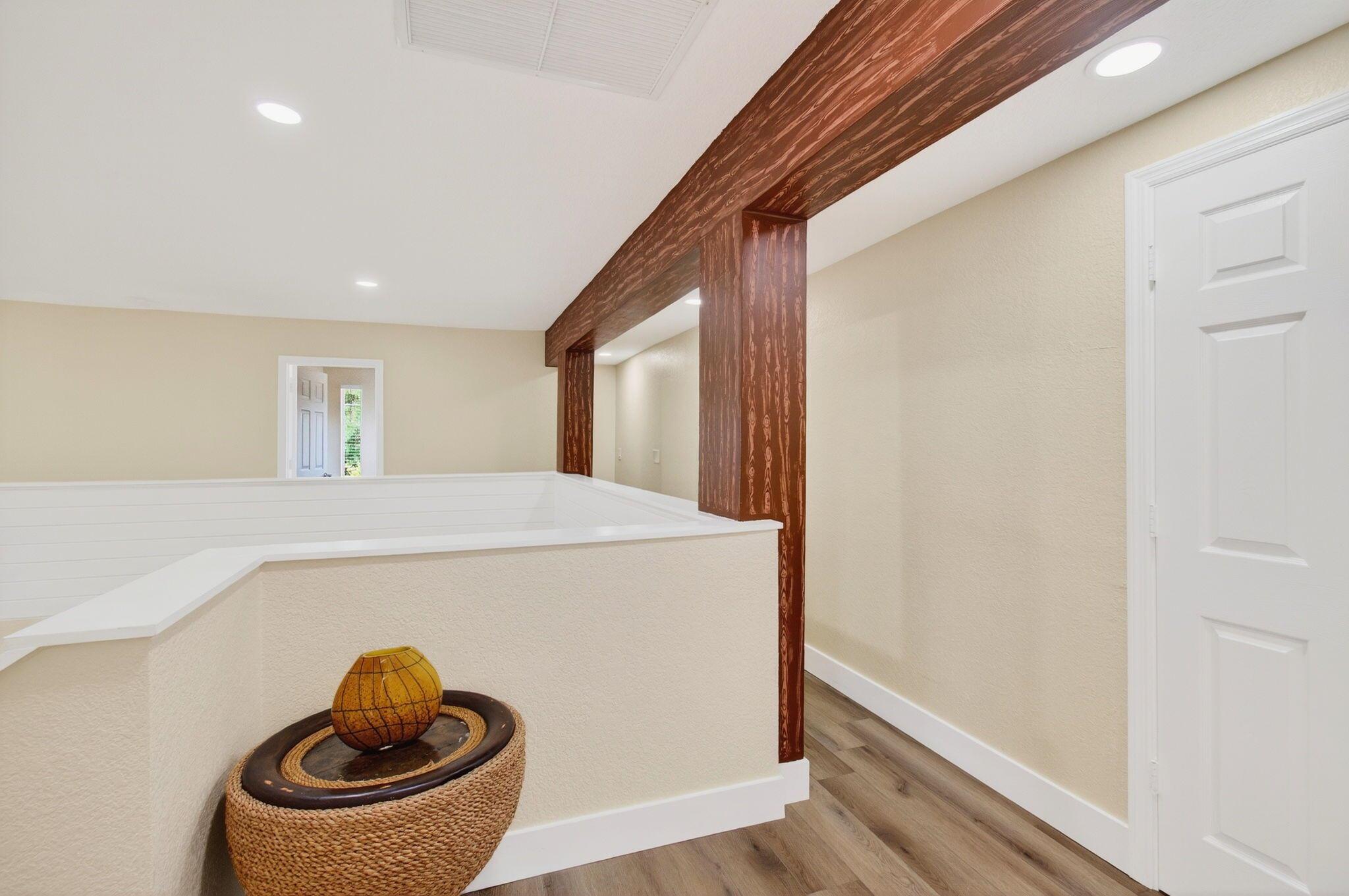 NORTH PALM BEACH VILLAGE - Residential