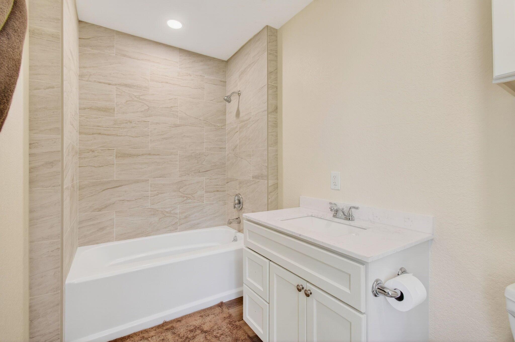 NORTH PALM BEACH VILLAGE - Residential