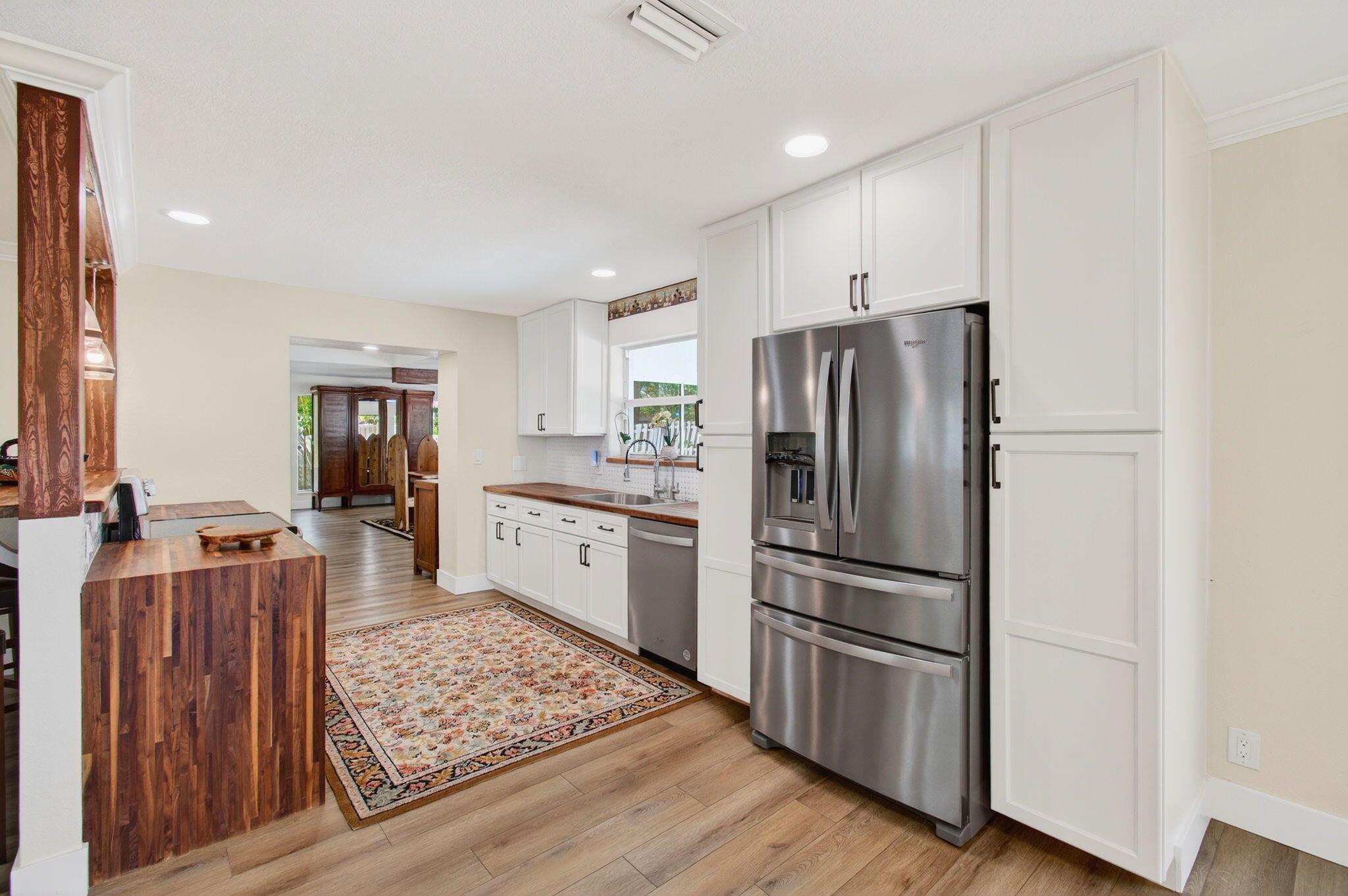 NORTH PALM BEACH VILLAGE - Residential