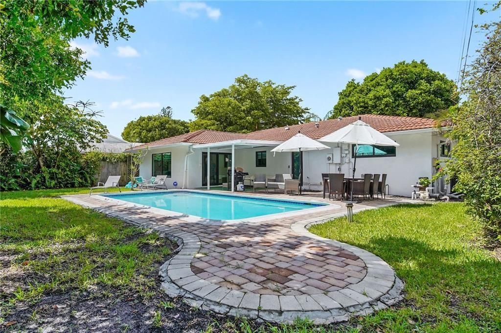 Photo of 4830 NE 28th Avenue, Fort Lauderdale, FL 33308 (MLS # F10480790)