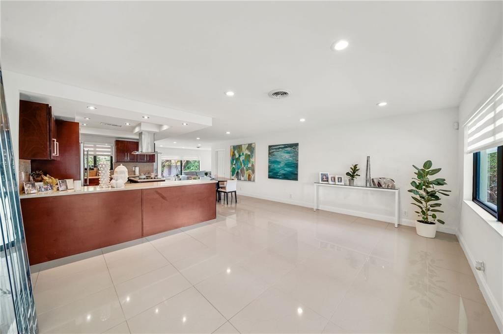 Photo of 4830 NE 28th Avenue, Fort Lauderdale, FL 33308 (MLS # F10480790)