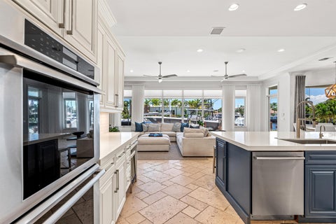 Tiny photo for 2320 NE 34th Court, Lighthouse Point, FL 33064 (MLS # B26048026)