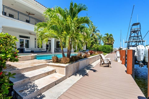 Tiny photo for 2320 NE 34th Court, Lighthouse Point, FL 33064 (MLS # B26048026)