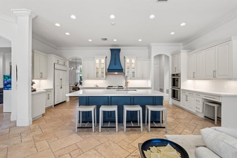 Tiny photo for 2320 NE 34th Court, Lighthouse Point, FL 33064 (MLS # B26048026)