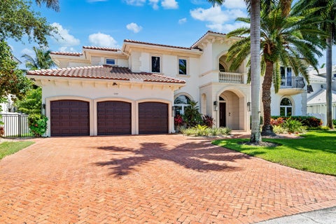 Tiny photo for 2320 NE 34th Court, Lighthouse Point, FL 33064 (MLS # B26048026)