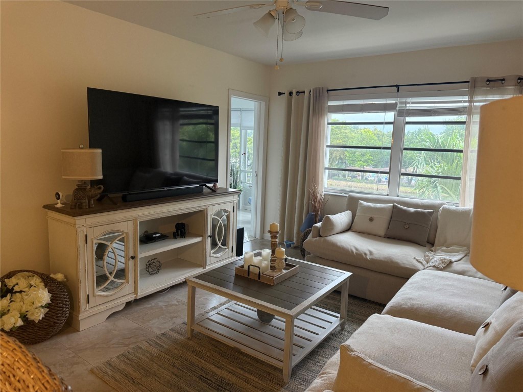 Hawaiian Gardens - Residential