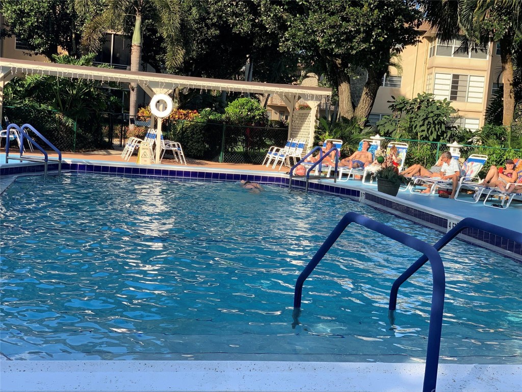 Hawaiian Gardens - Residential