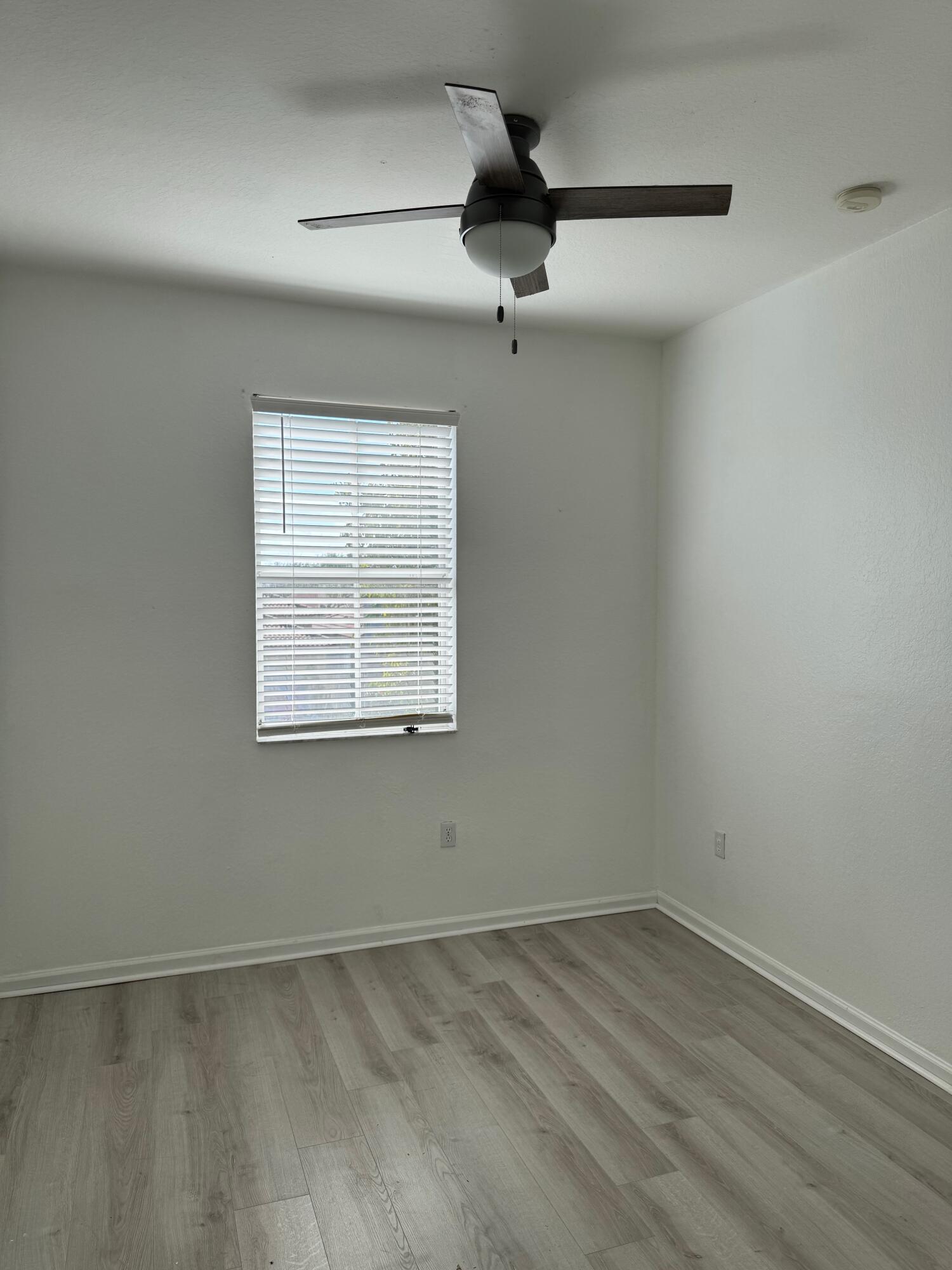 PORTOFINO PALMS - Residential