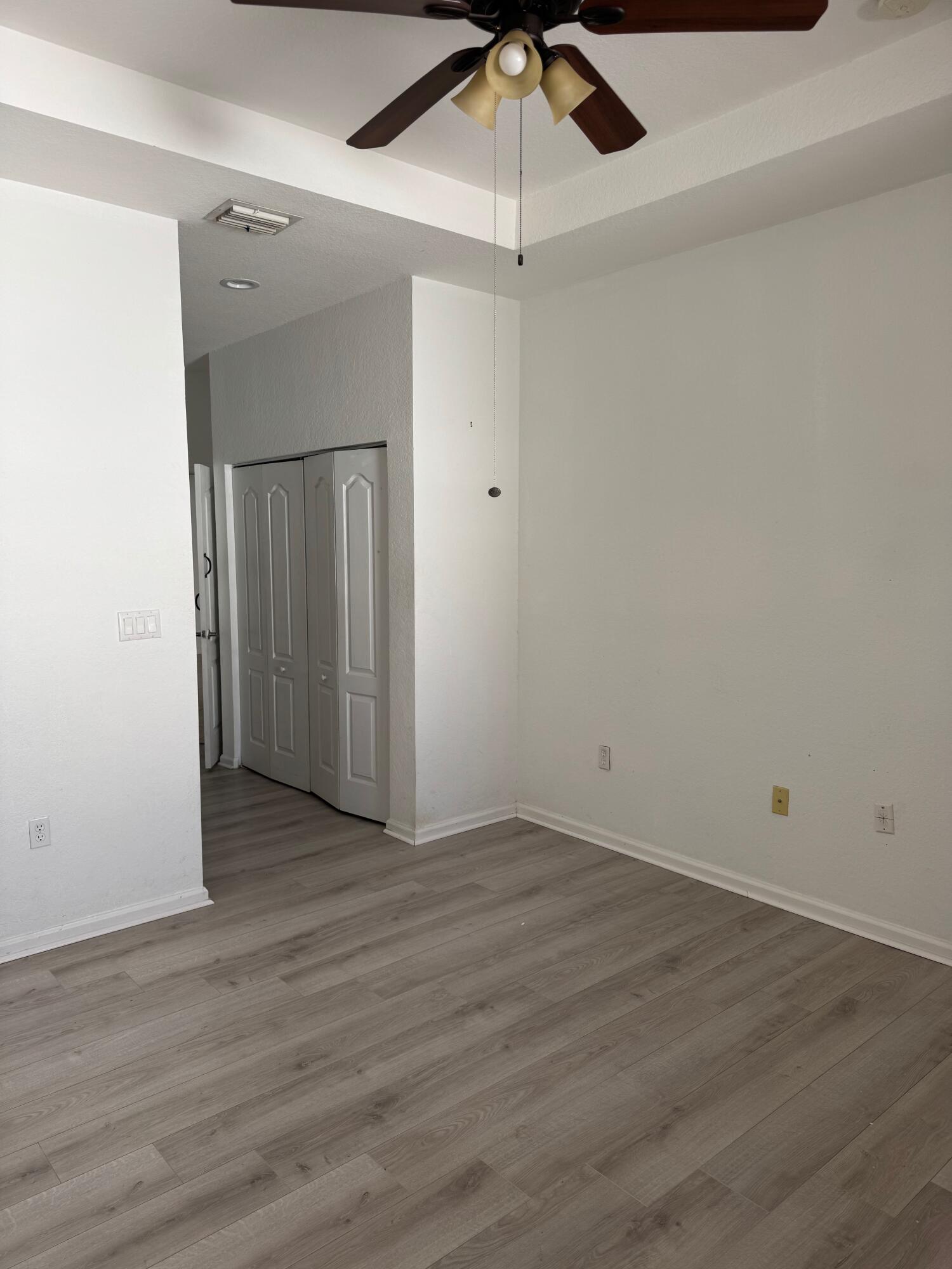 PORTOFINO PALMS - Residential