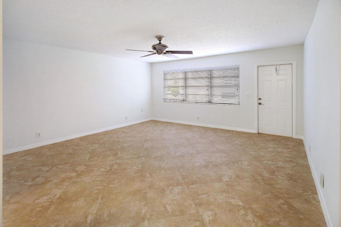 HIGH POINT OF DELRAY SEC 5 - Residential