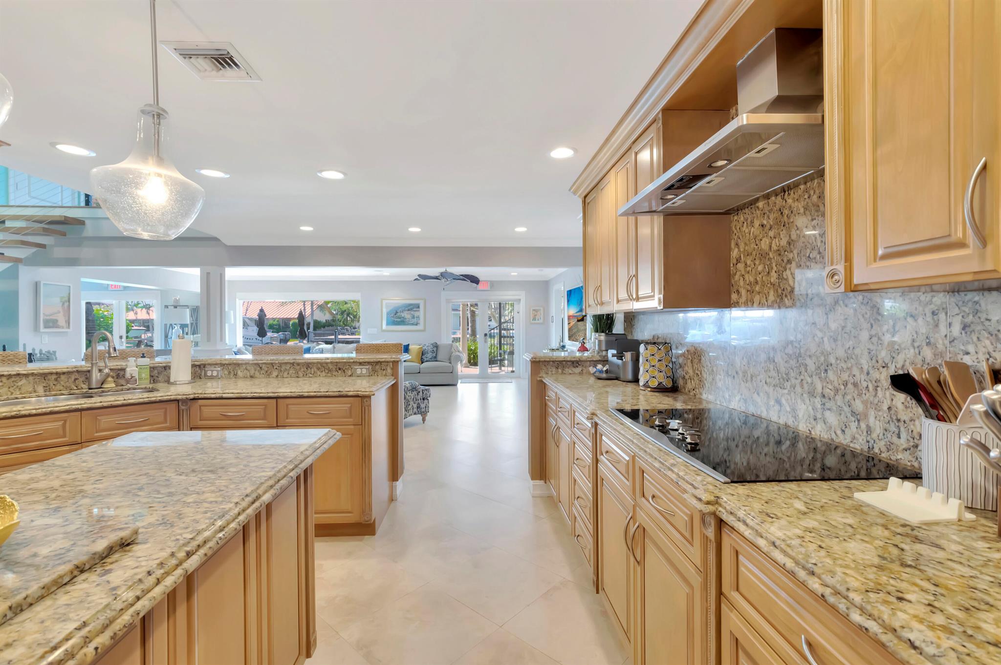 HYPOLUXO PARK - Residential