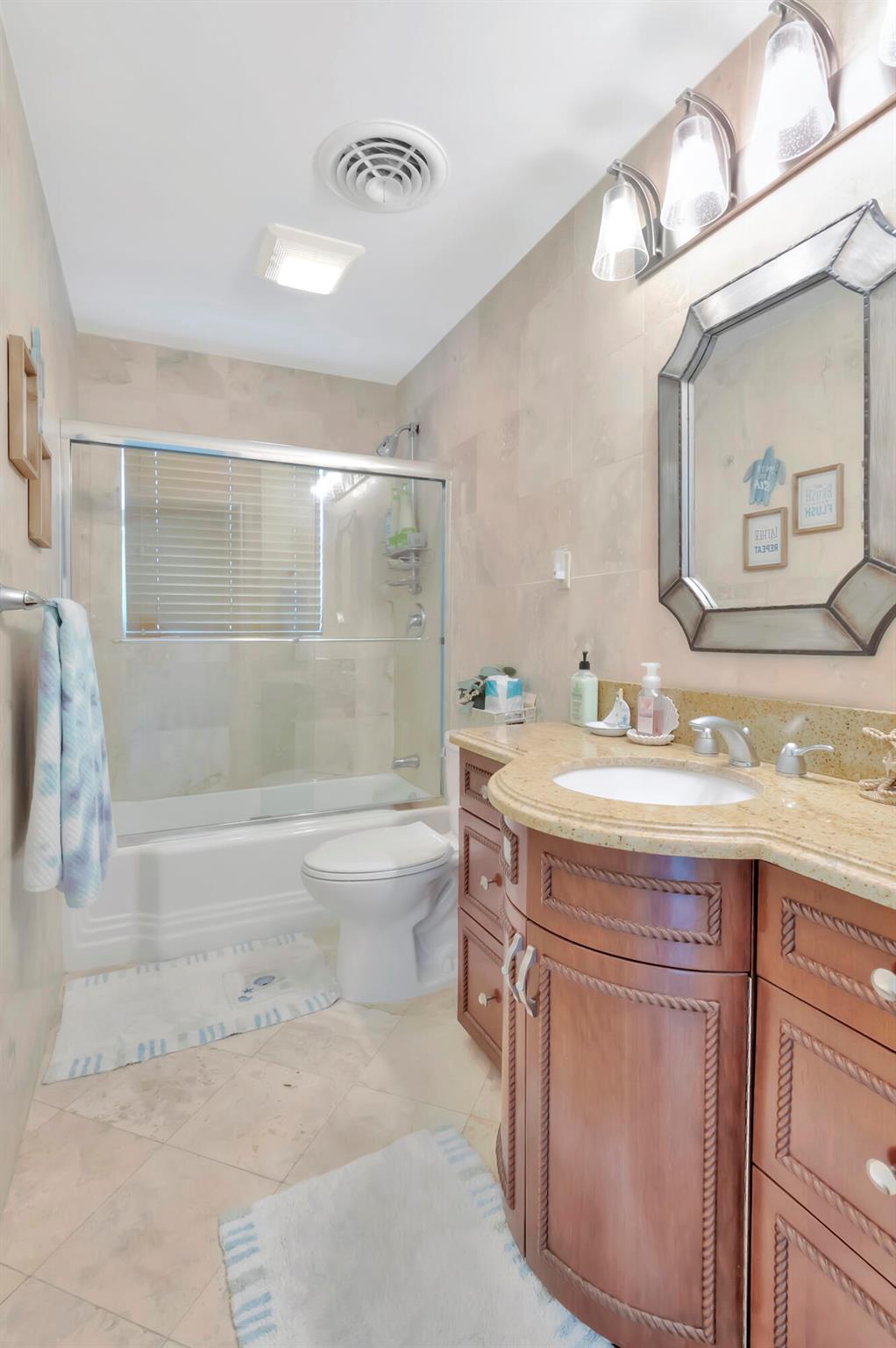 HYPOLUXO PARK - Residential