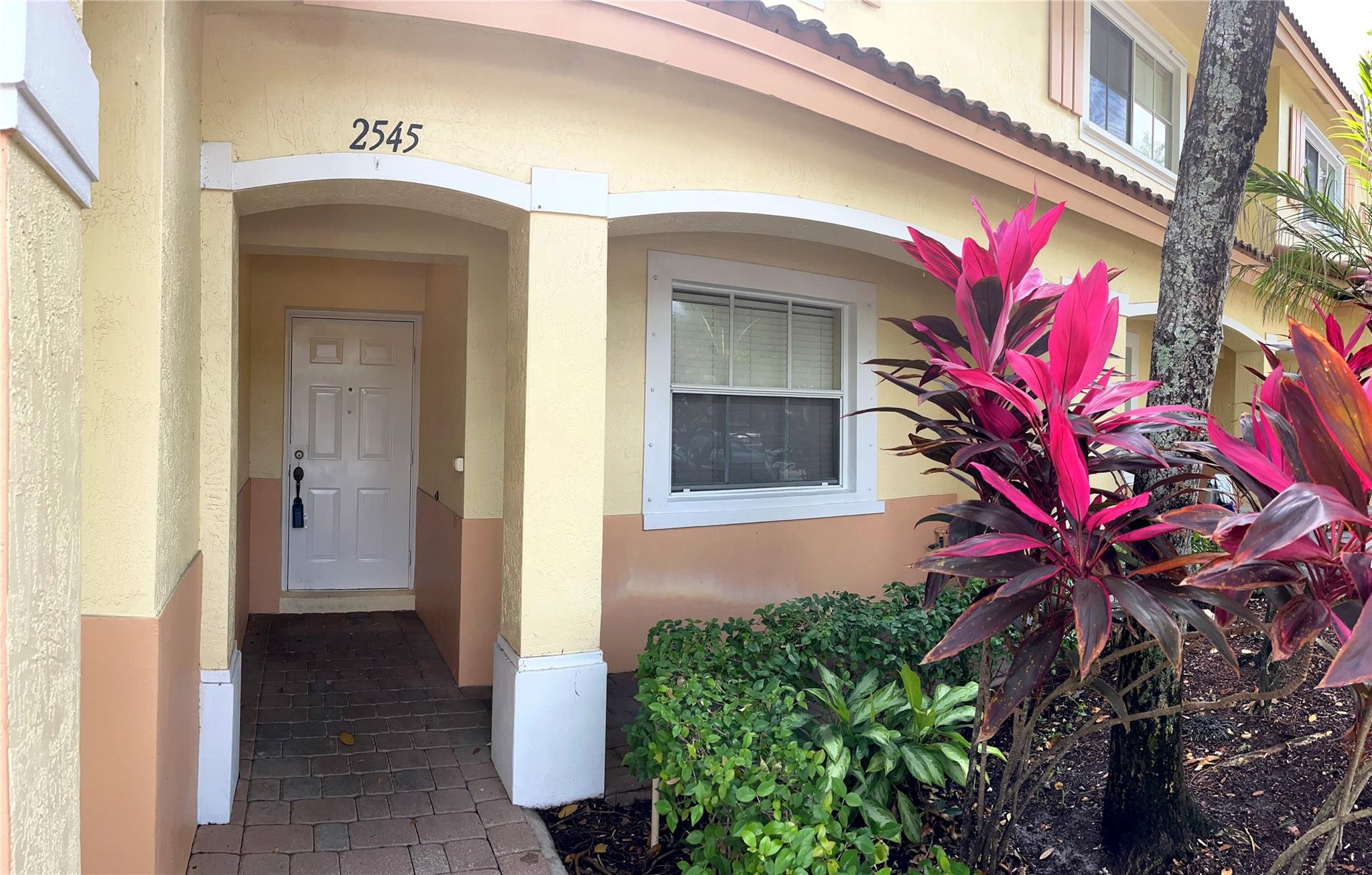 MURANO AT HAMPTON PARK - Residential Lease